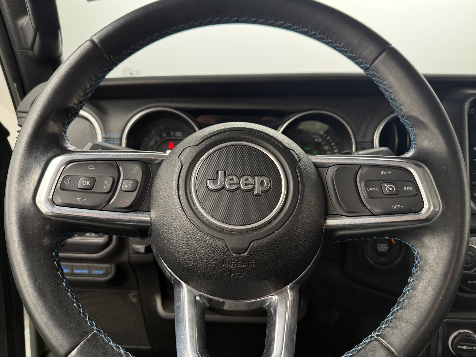 Thumbnail: 2022 Jeep Wrangler - 4