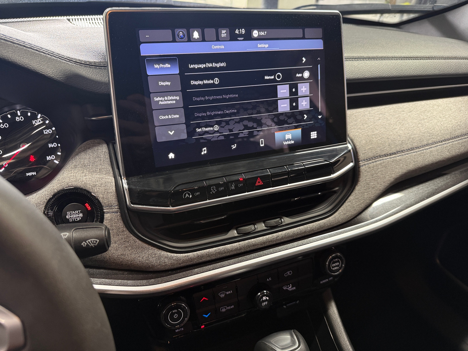 Thumbnail: 2023 Jeep Compass - 4