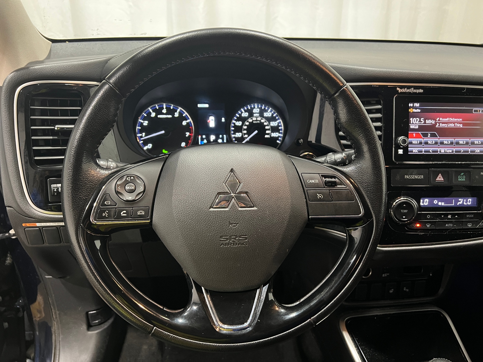 Thumbnail: 2018 Mitsubishi Outlander - 5