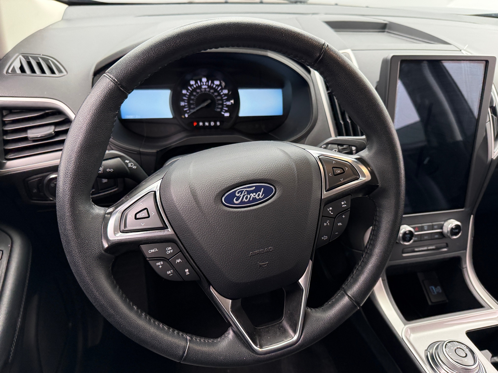 Thumbnail: 2024 Ford Edge - 4