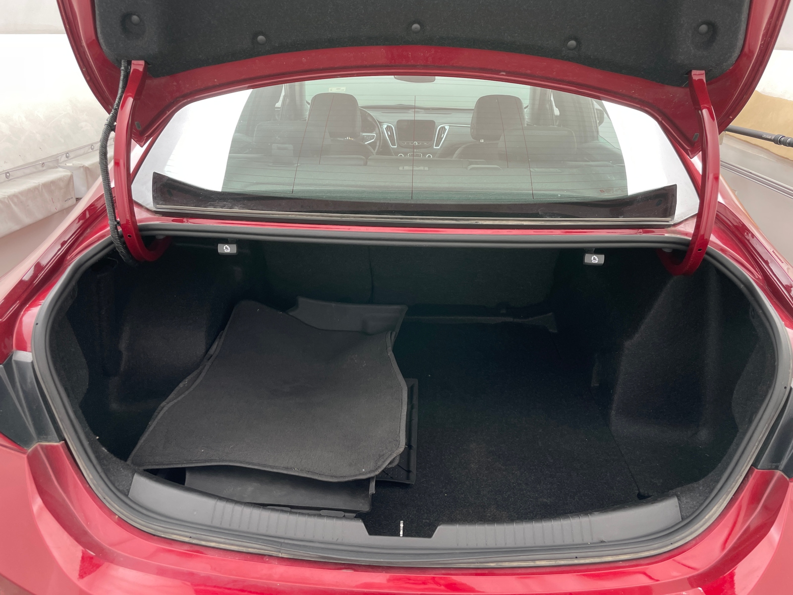 Thumbnail: 2020 Chevrolet Malibu - 6