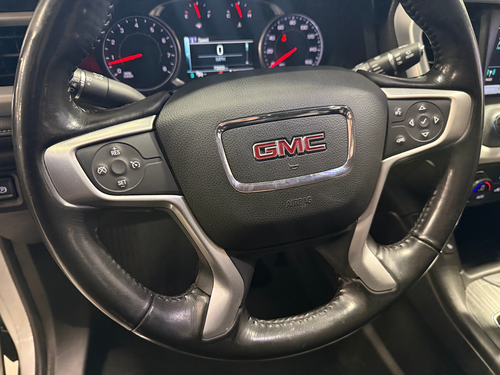 Thumbnail: 2018 GMC Acadia - 4