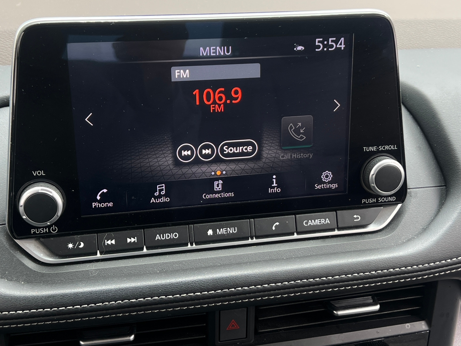 Thumbnail: 2023 Nissan Rogue - 4