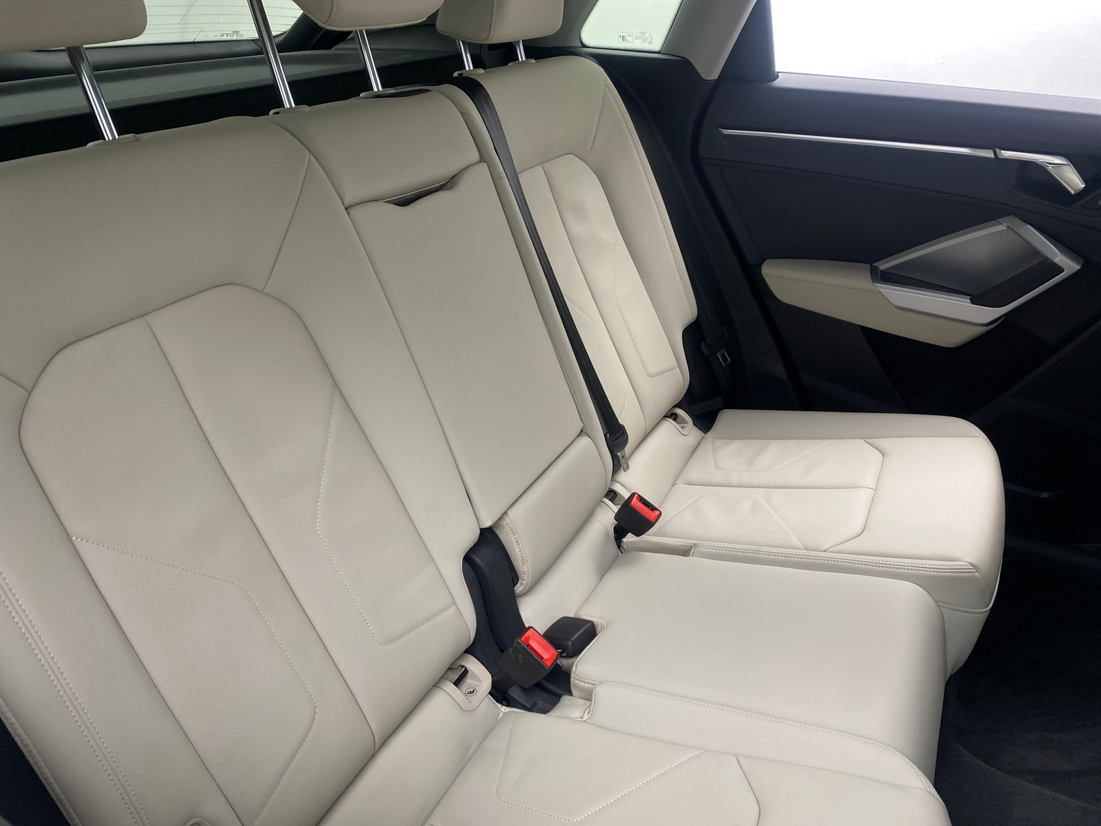 Thumbnail: 2021 Audi Q3 - 5