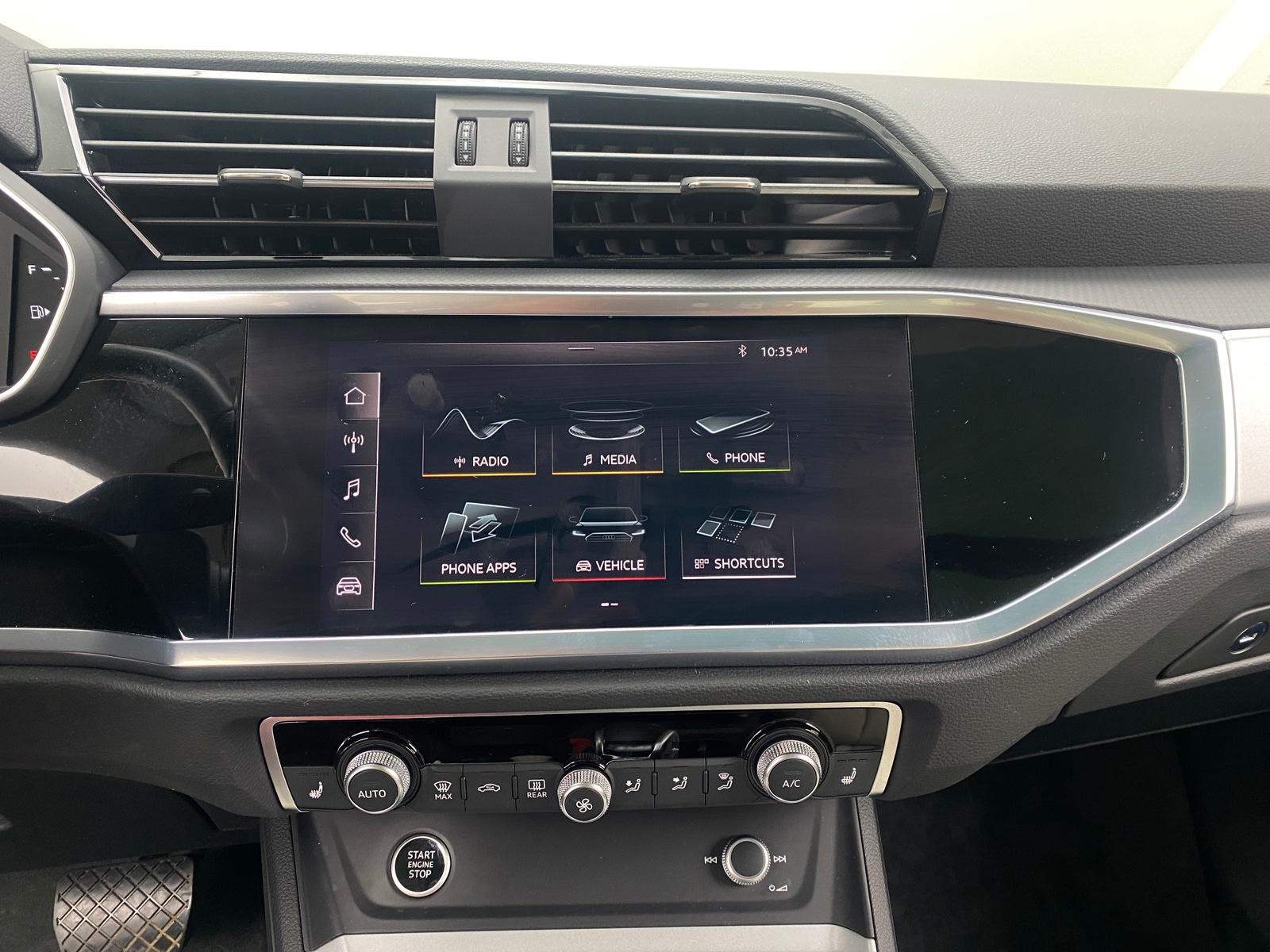 Thumbnail: 2021 Audi Q3 - 3