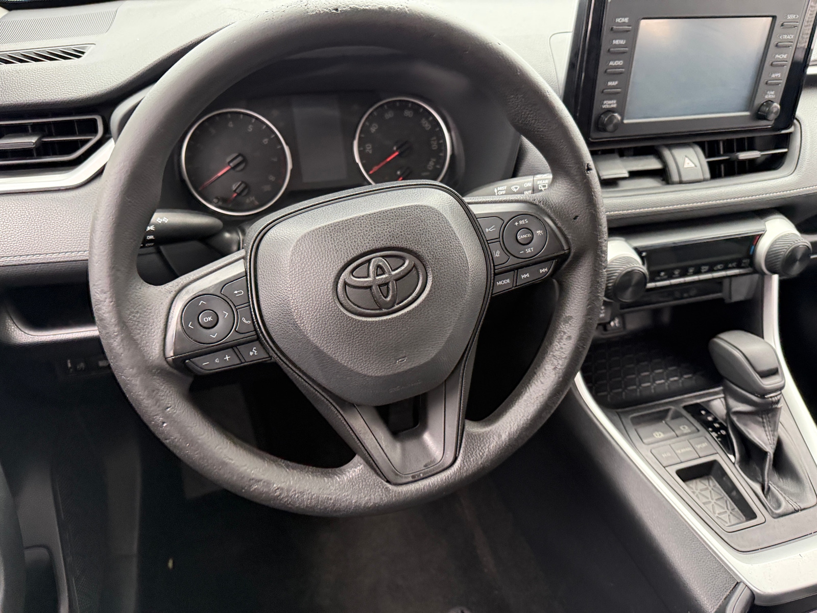 Thumbnail: 2019 Toyota RAV4 - 5