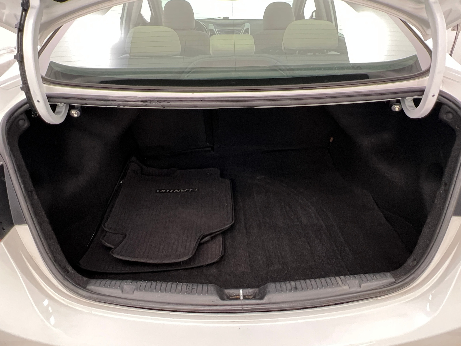 Thumbnail: 2016 Hyundai Elantra - 7