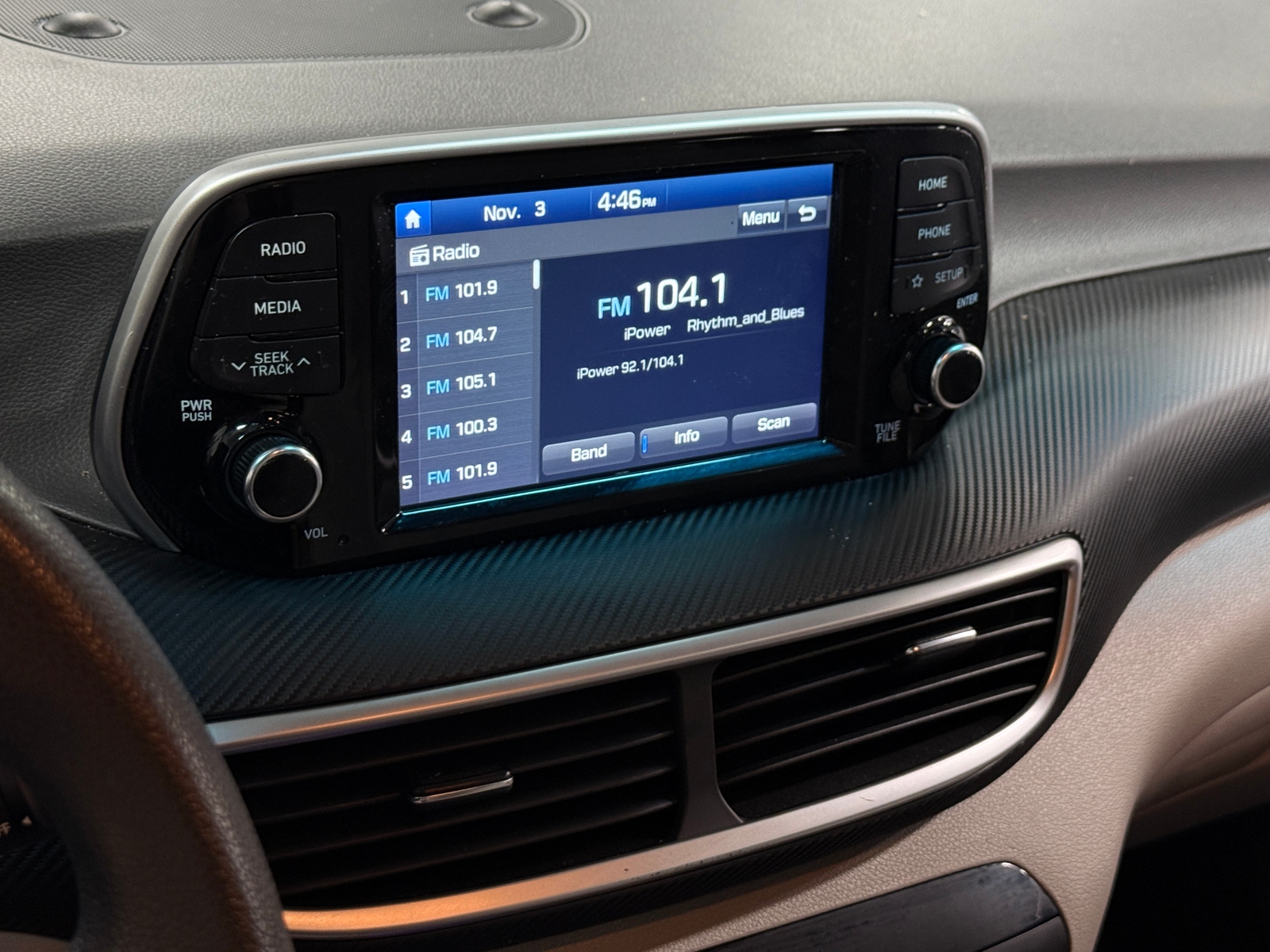 Thumbnail: 2019 Hyundai Tucson - 4