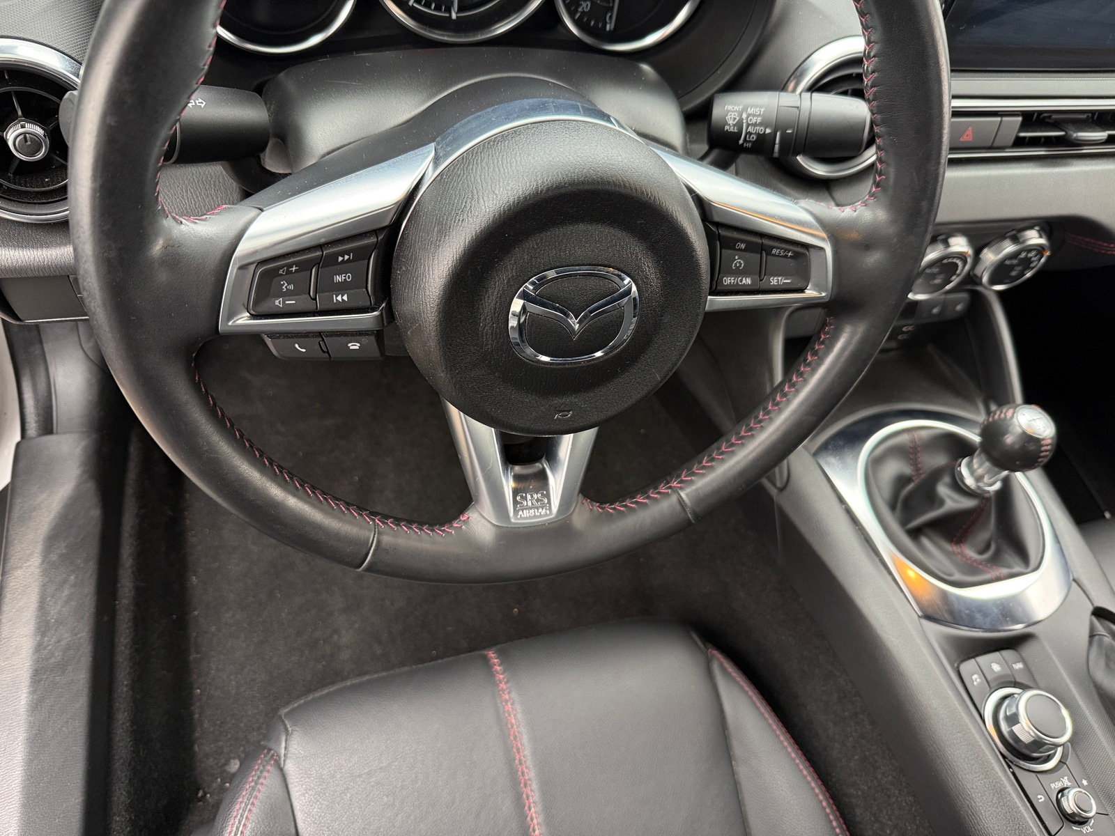 Thumbnail: 2018 Mazda MX-5 Miata - 2