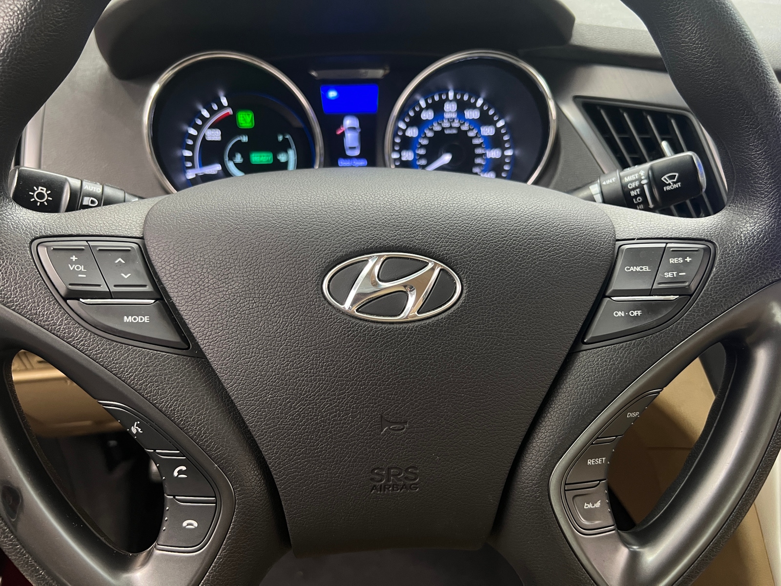 Thumbnail: 2012 Hyundai Sonata - 5