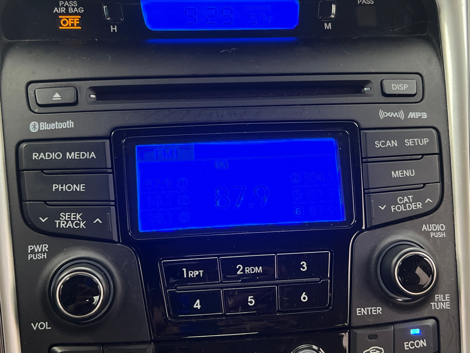 Thumbnail: 2012 Hyundai Sonata - 4