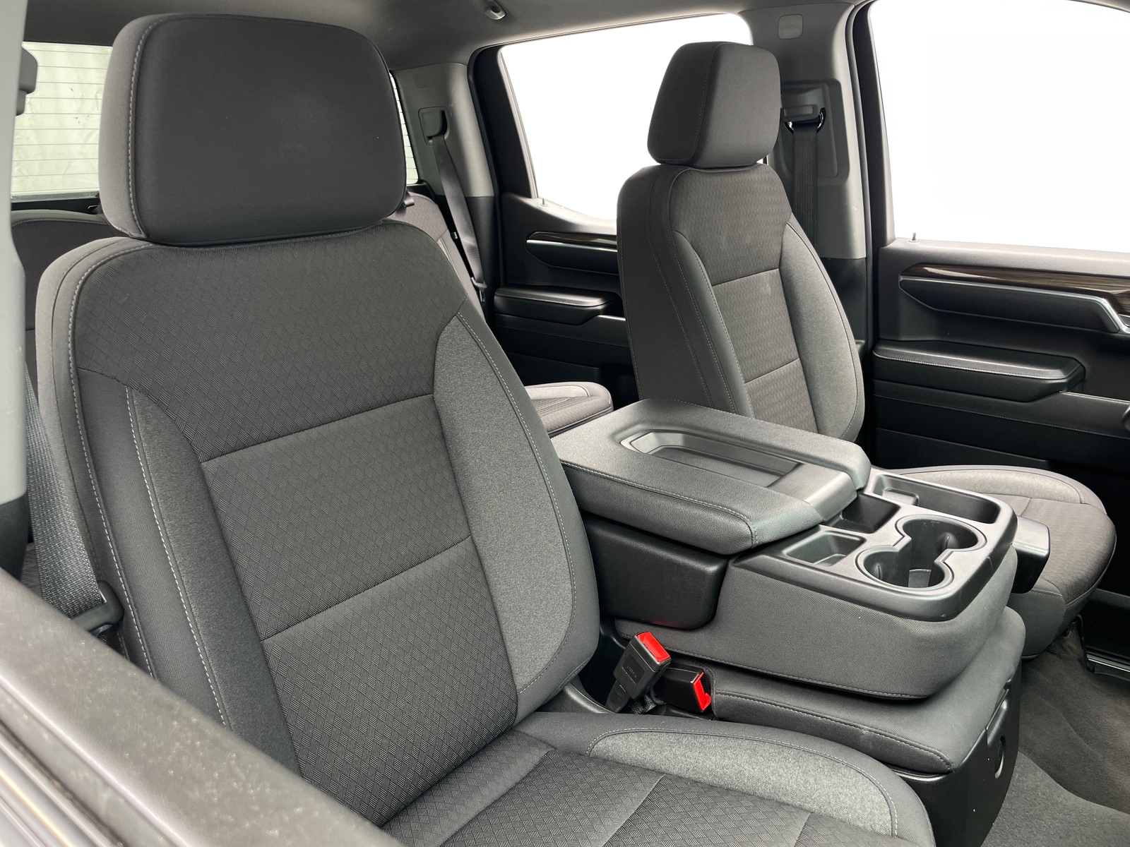 Thumbnail: 2024 Chevrolet Silverado 1500 - 2