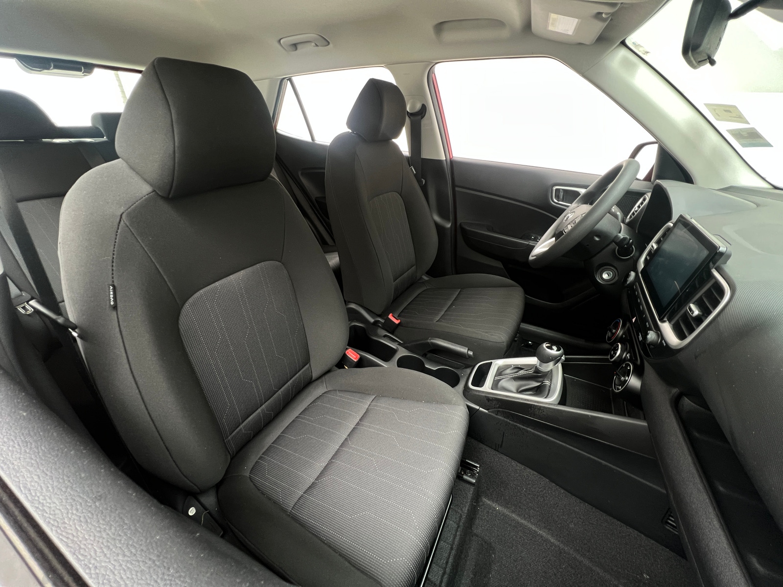 Thumbnail: 2022 Hyundai Venue - 2