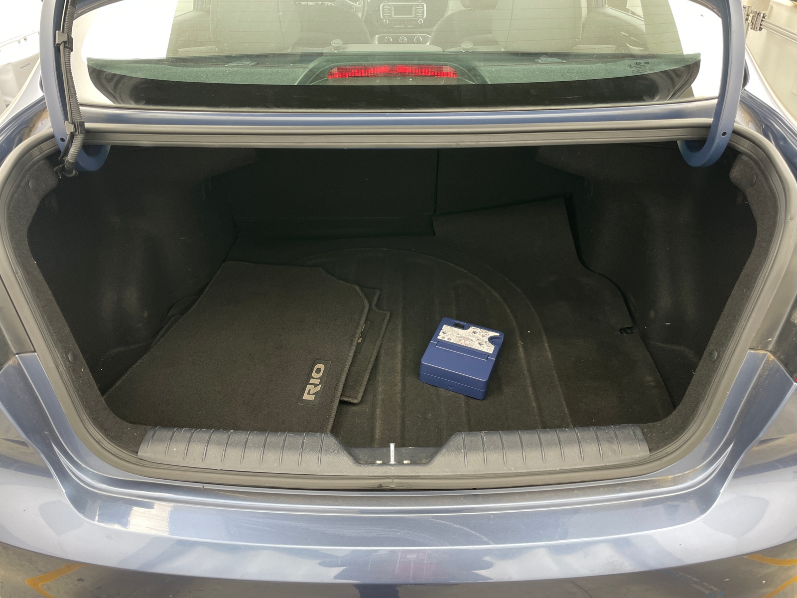 Thumbnail: 2016 Kia Rio - 7