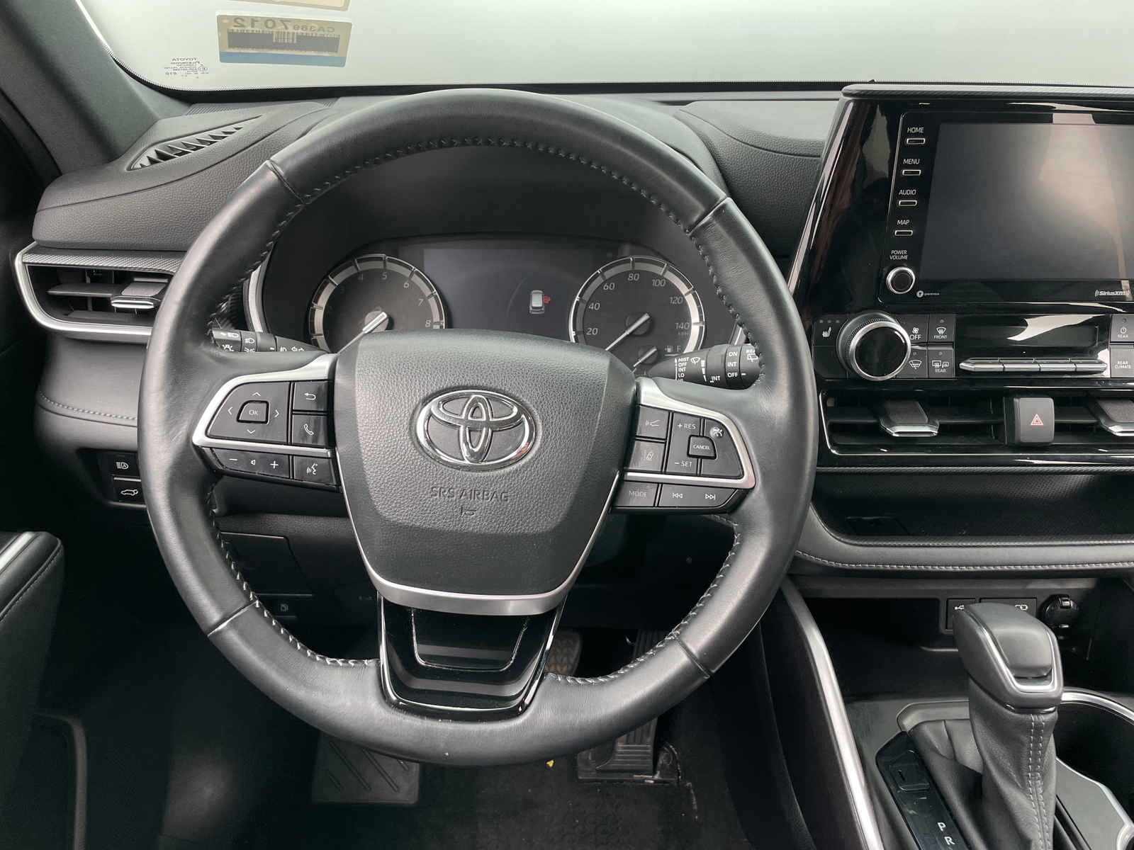 Thumbnail: 2022 Toyota Highlander - 4