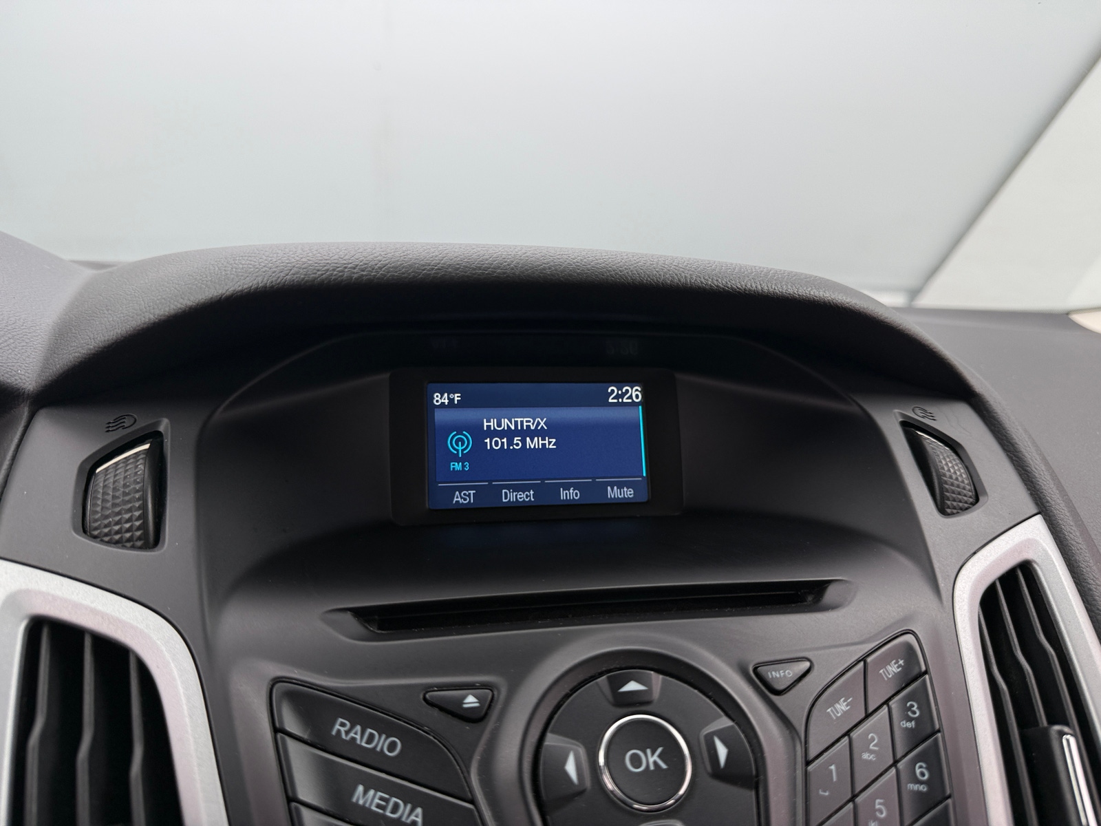 Thumbnail: 2014 Ford Focus - 4