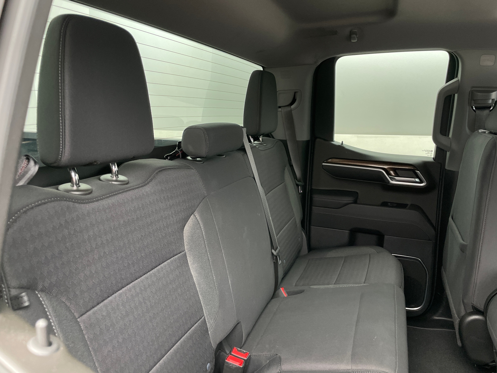 Thumbnail: 2023 Chevrolet Silverado 1500 - 6