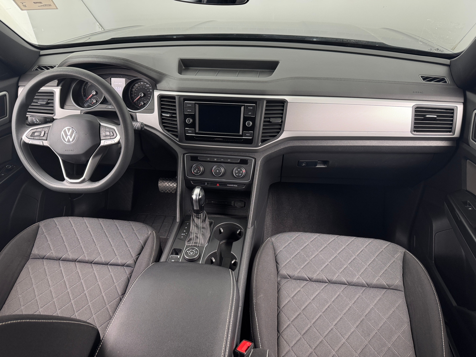 Thumbnail: 2021 Volkswagen Atlas - 3