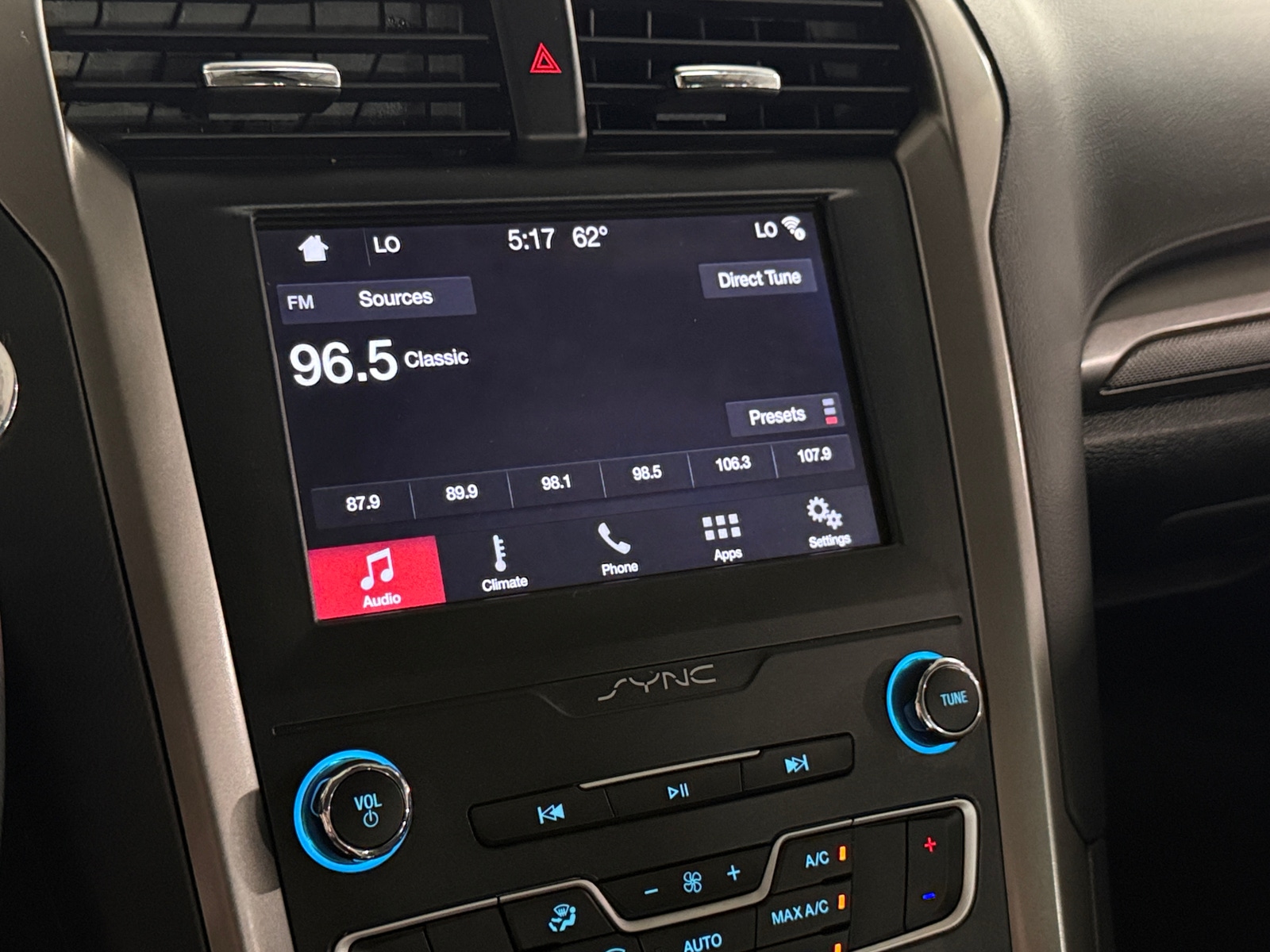 Thumbnail: 2019 Ford Fusion - 4