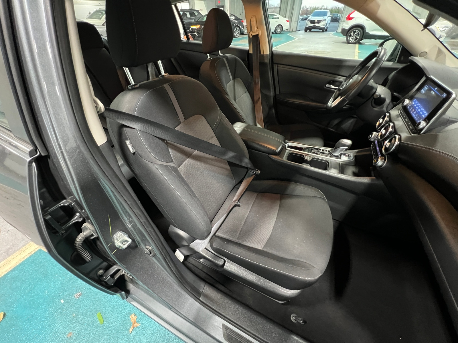 Thumbnail: 2022 Nissan Sentra - 2