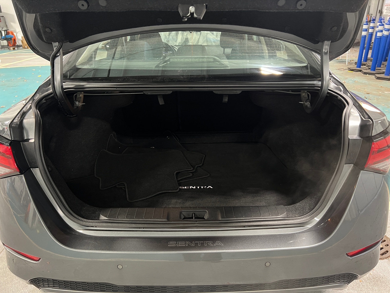 Thumbnail: 2022 Nissan Sentra - 7