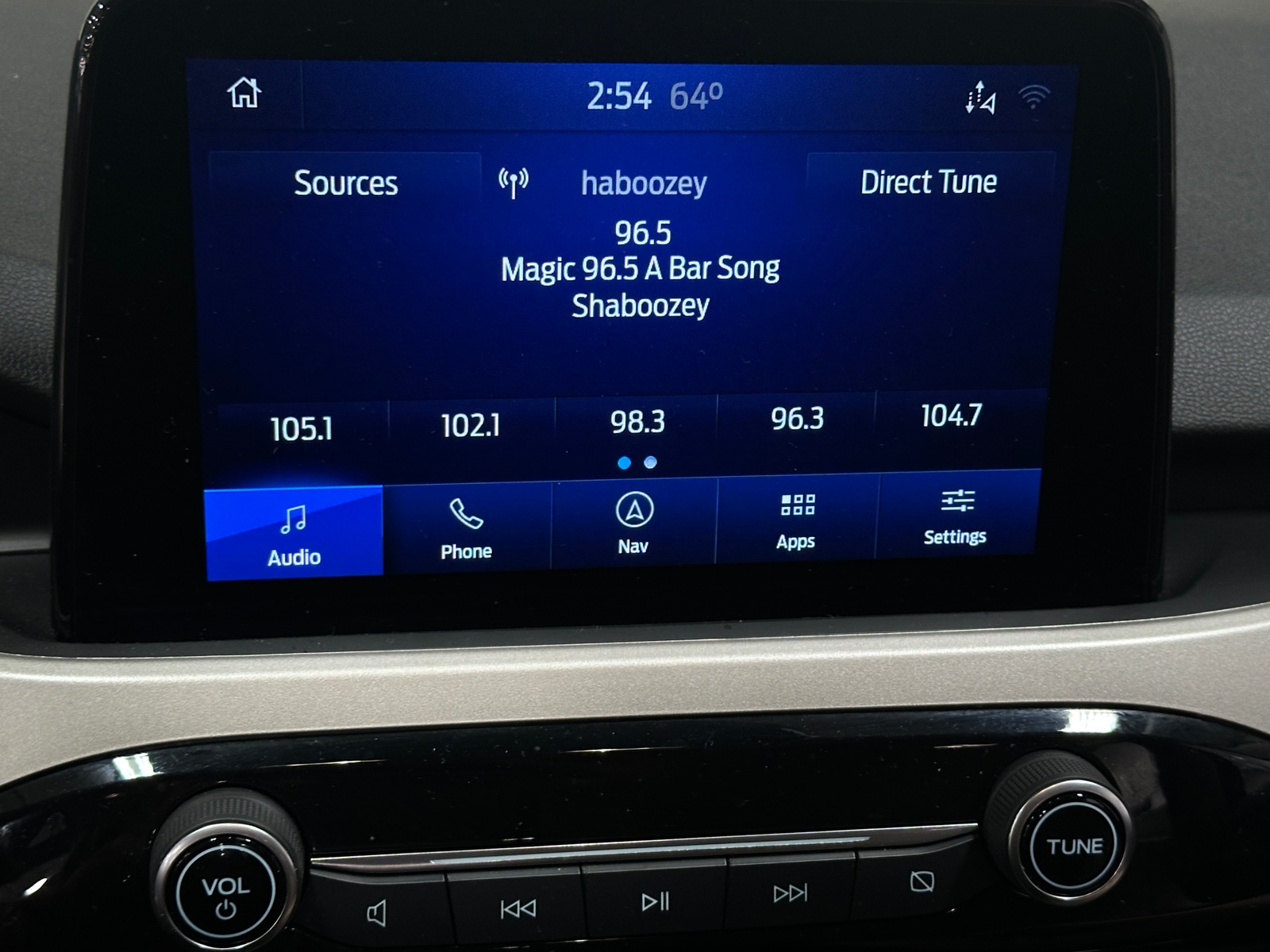 Thumbnail: 2020 Ford Escape - 3