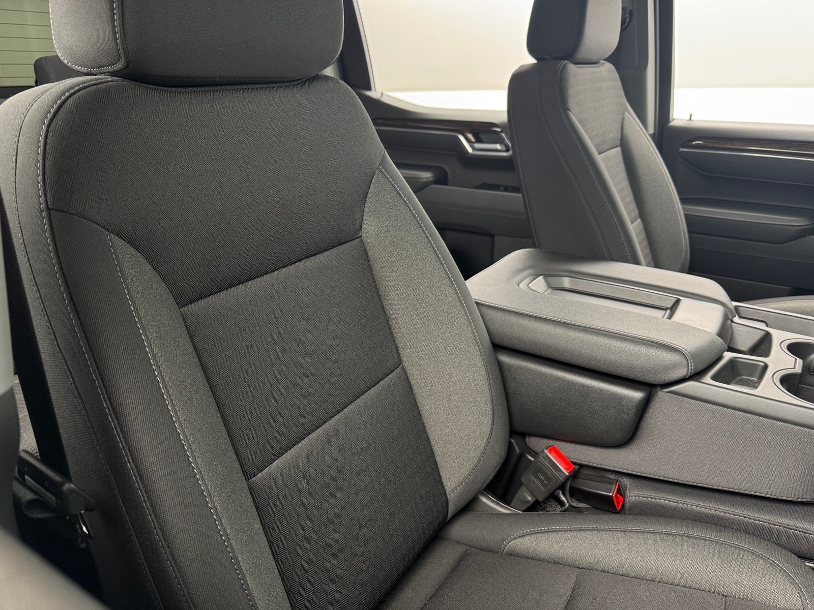 Thumbnail: 2025 GMC Sierra 1500 - 2