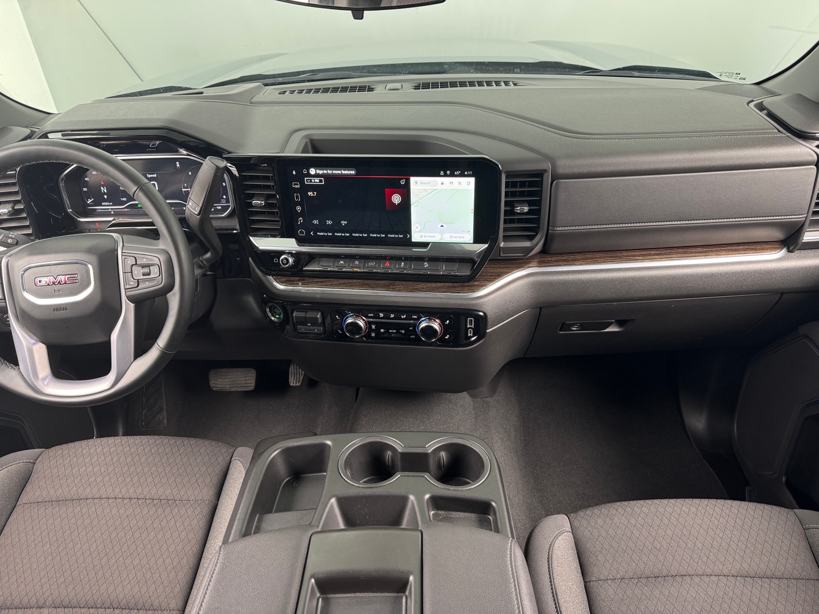 Thumbnail: 2025 GMC Sierra 1500 - 3