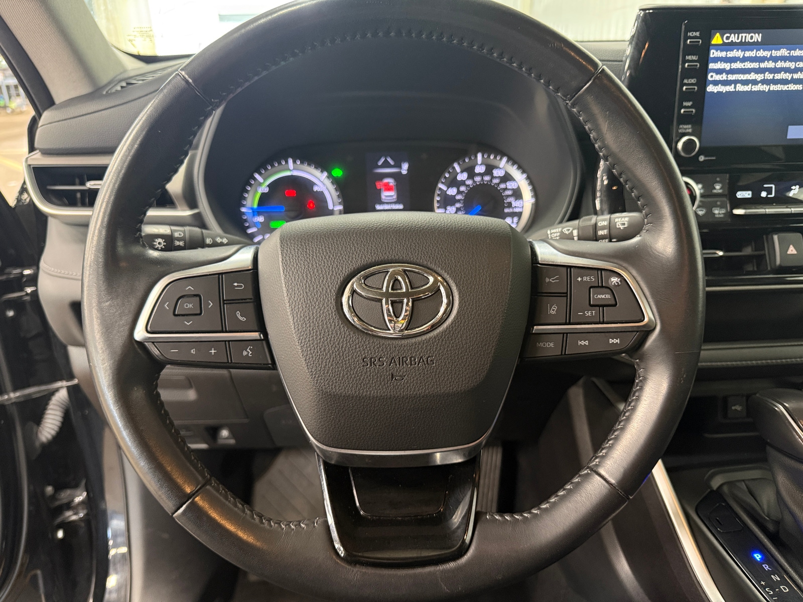 Thumbnail: 2021 Toyota Highlander - 5