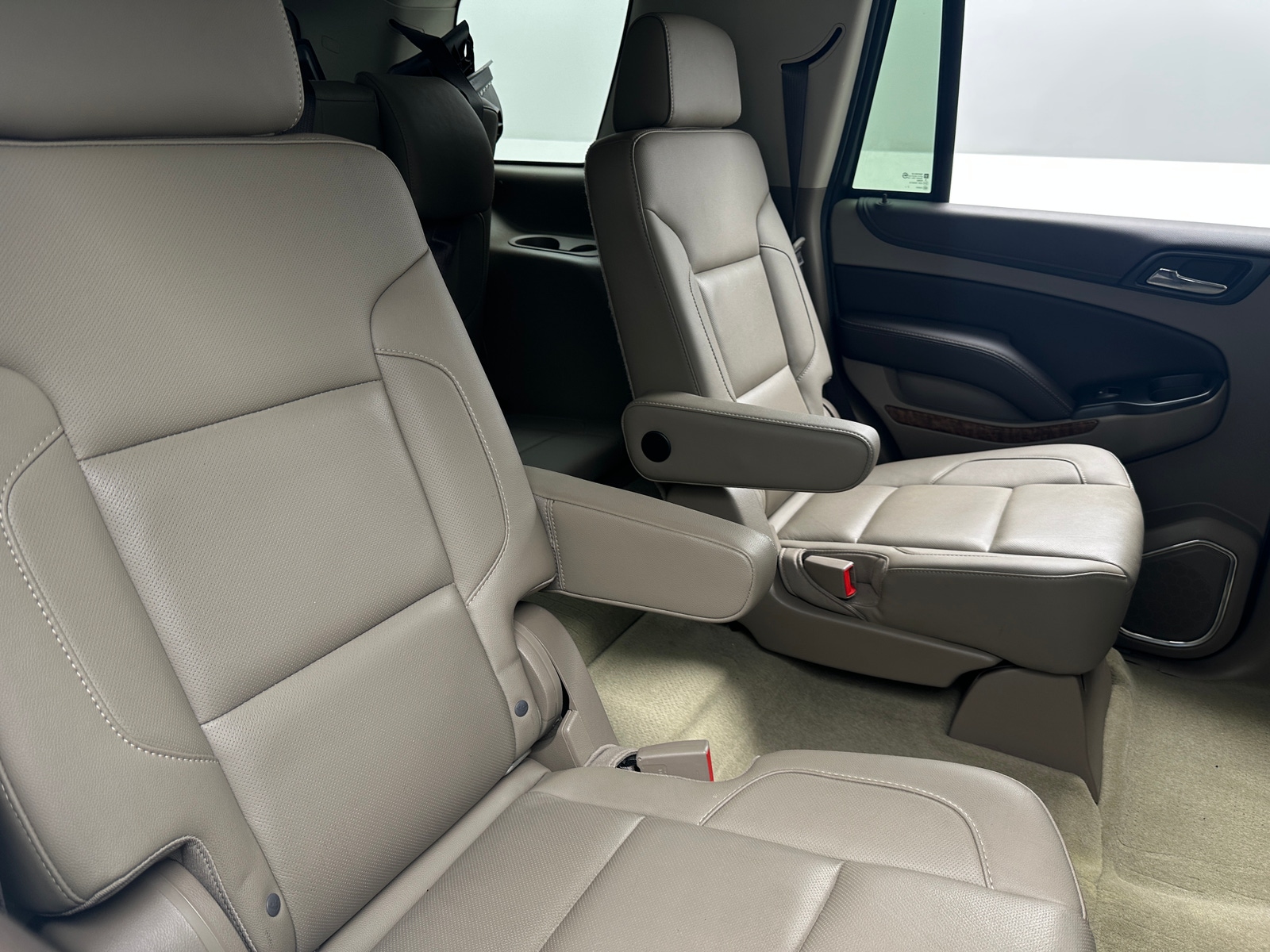 Thumbnail: 2018 Chevrolet Tahoe - 5