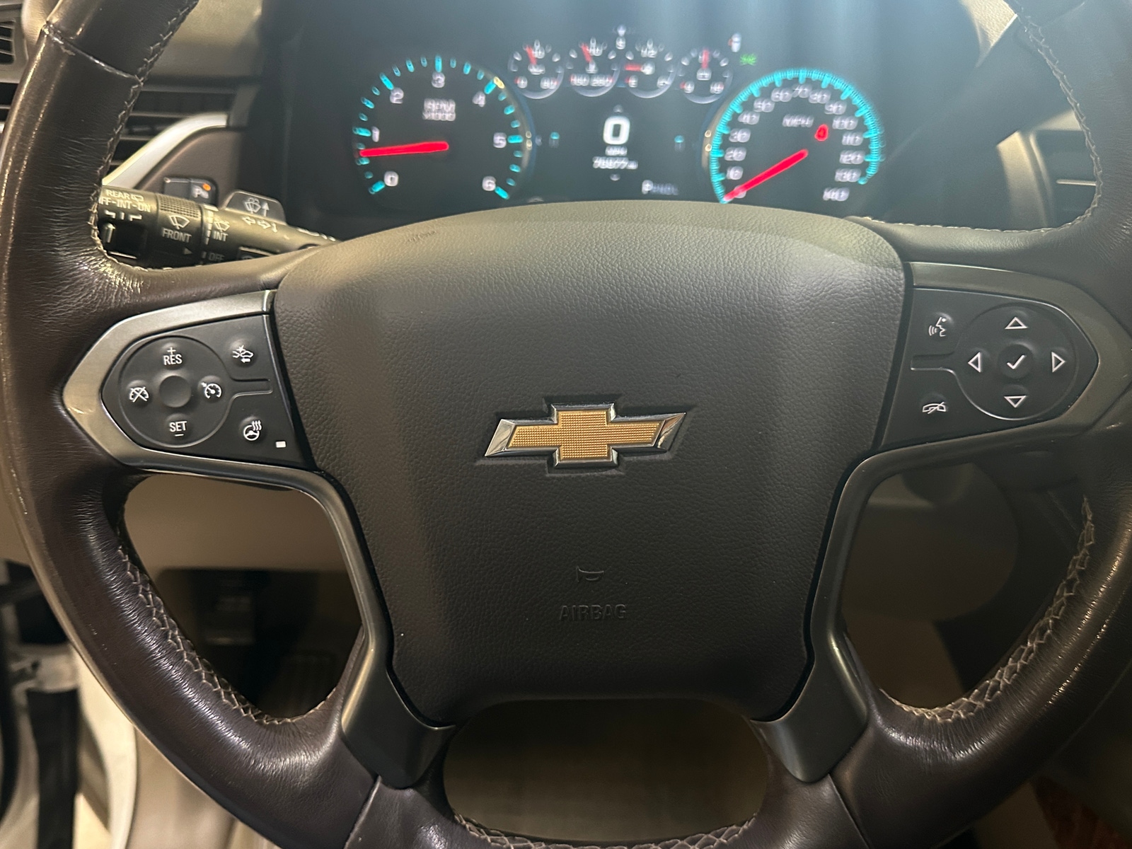 Thumbnail: 2018 Chevrolet Tahoe - 4