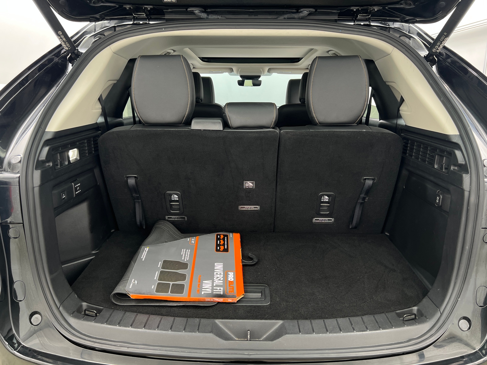 Thumbnail: 2024 Mazda CX-90 - 6