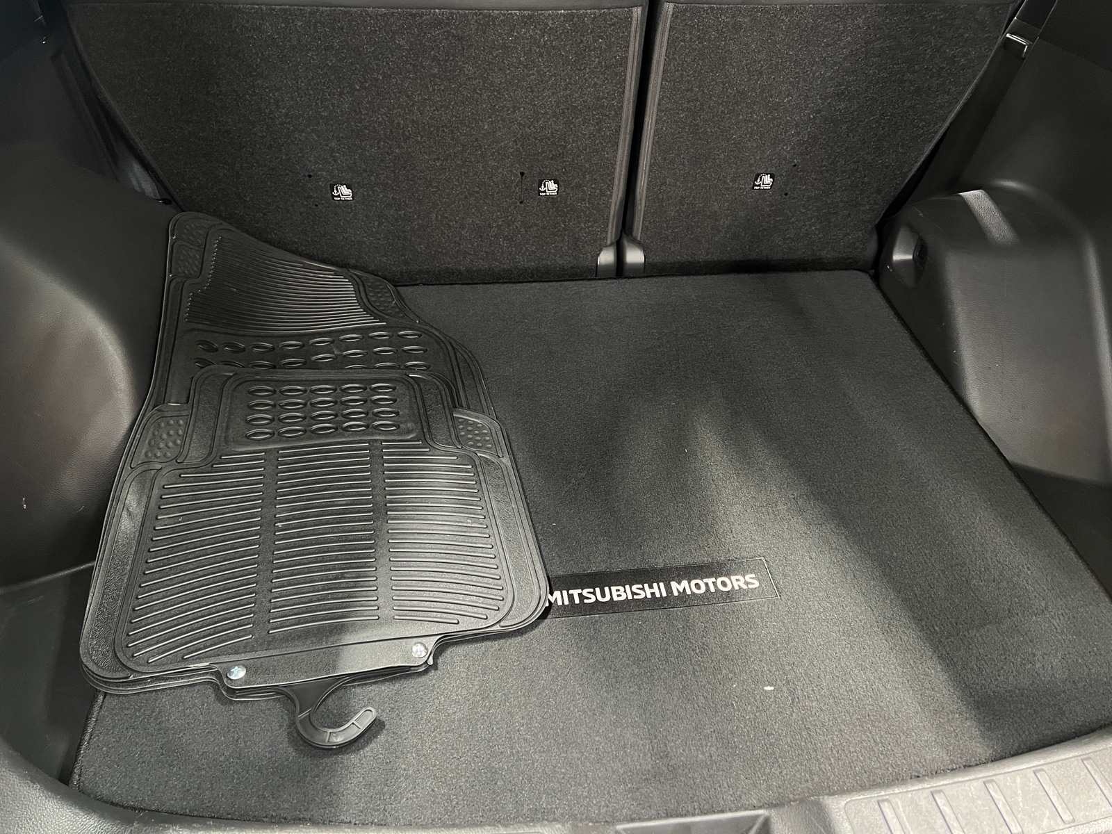 Thumbnail: 2022 Mitsubishi Eclipse Cross - 7