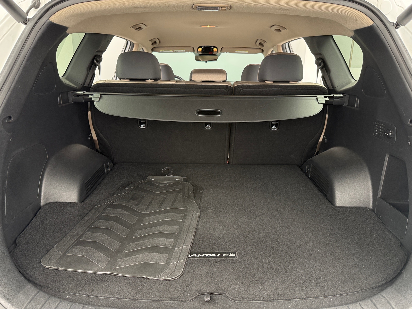 Thumbnail: 2023 Hyundai Santa Fe - 7