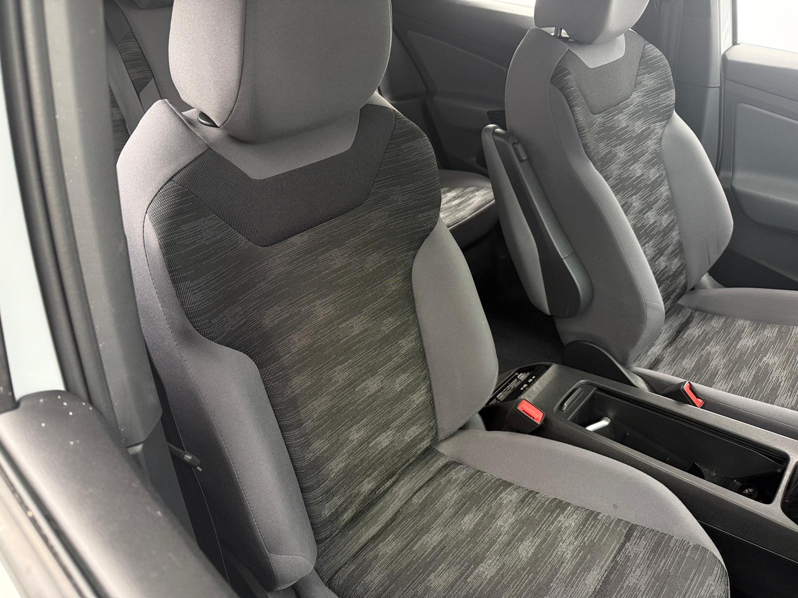 Thumbnail: 2021 Volkswagen ID.4 - 2