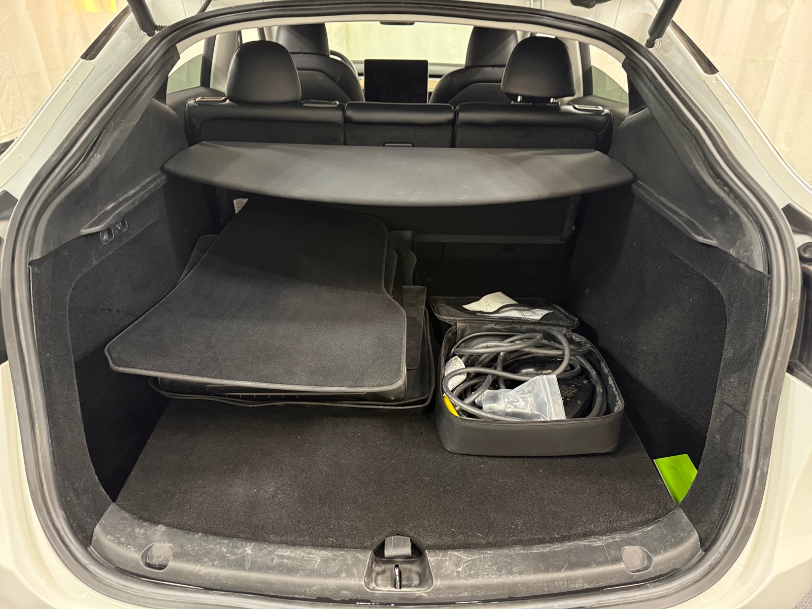 Thumbnail: 2023 Tesla Model Y - 6