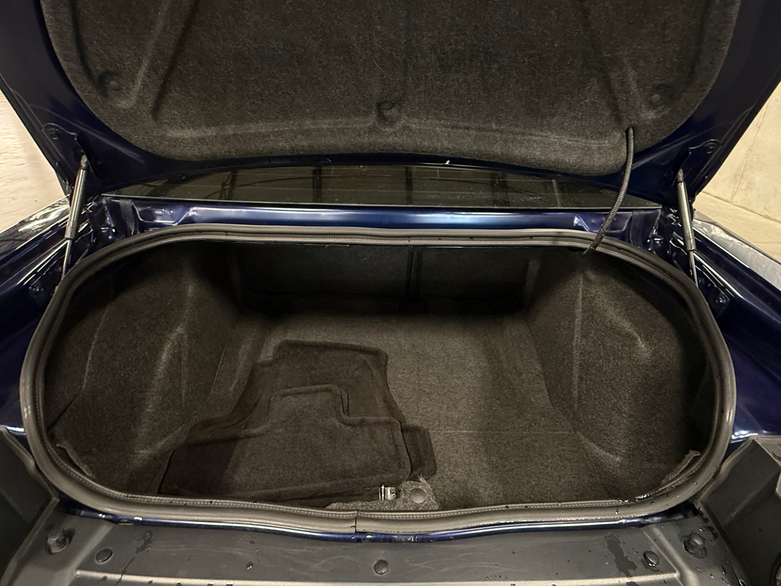 Thumbnail: 2017 Dodge Challenger - 4