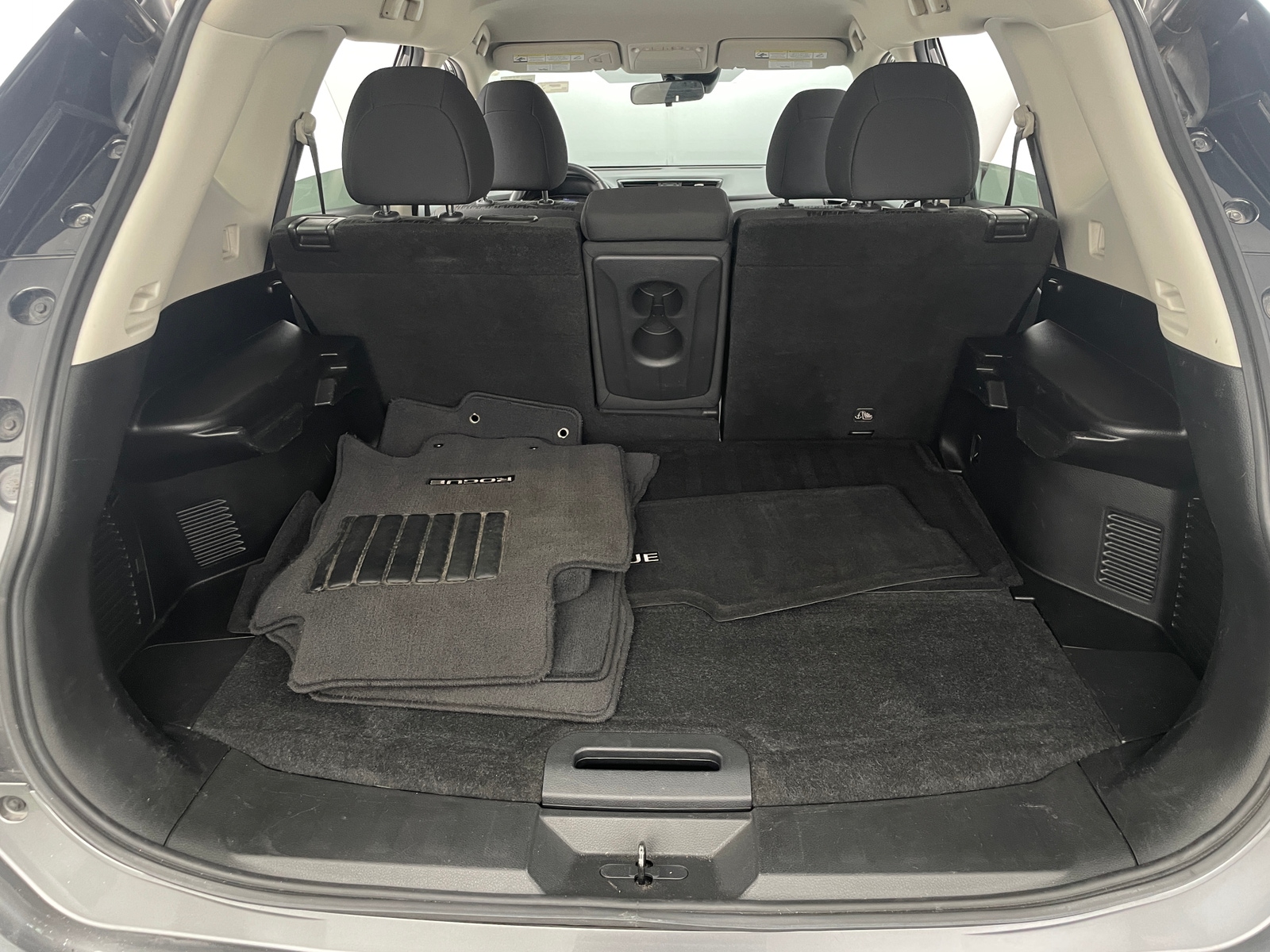 Thumbnail: 2019 Nissan Rogue - 7