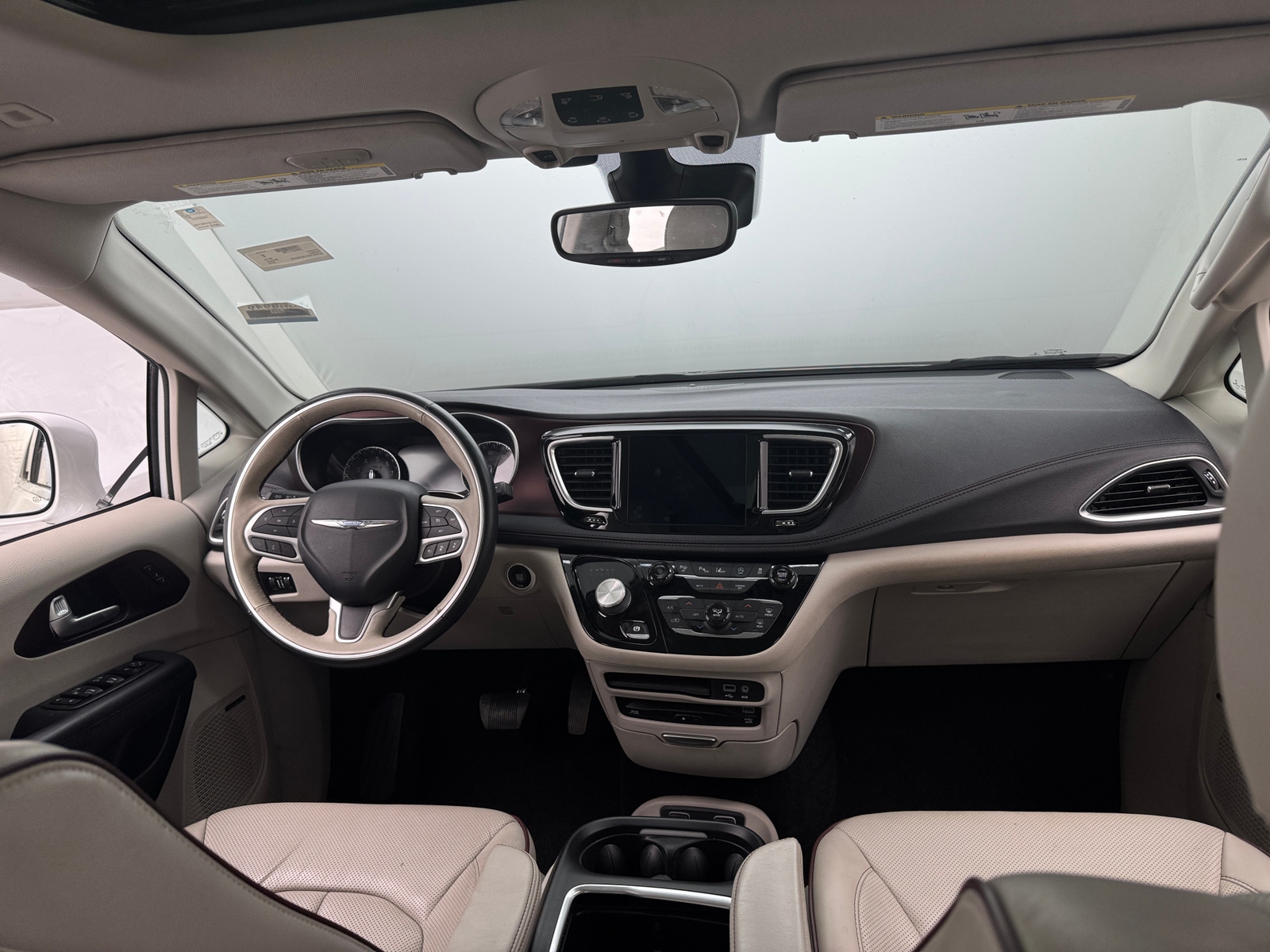 Thumbnail: 2018 Chrysler Pacifica - 2