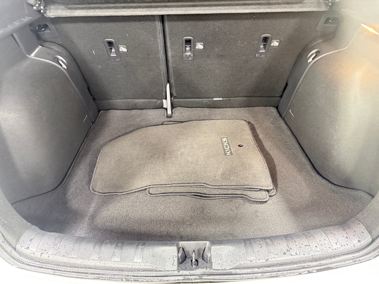 Thumbnail: 2024 Nissan Kicks - 6