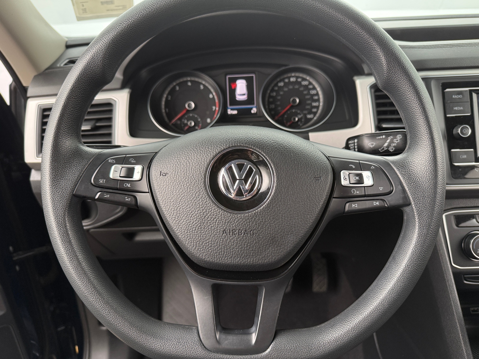 Thumbnail: 2018 Volkswagen Atlas - 5