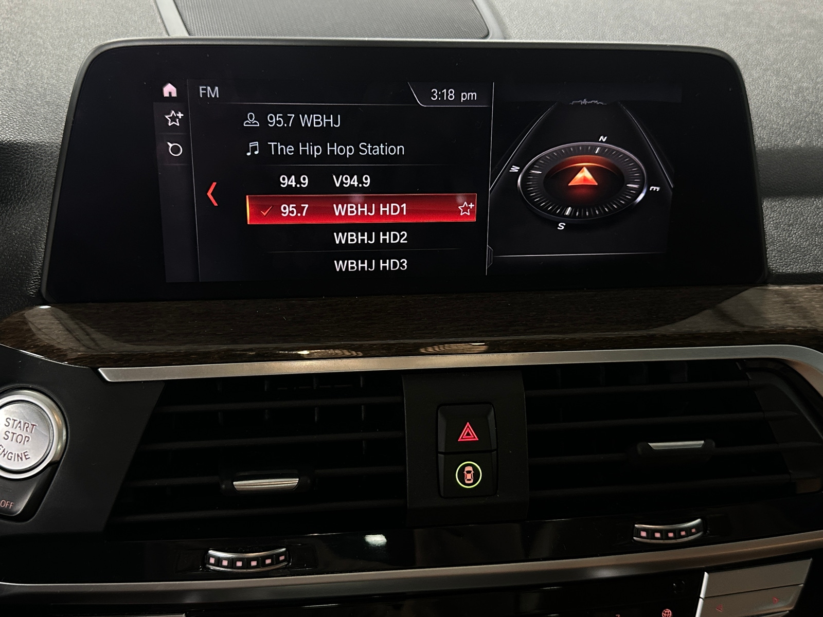 Thumbnail: 2021 BMW X3 - 3