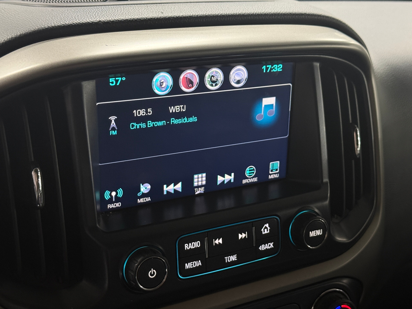 Thumbnail: 2016 Chevrolet Colorado - 4