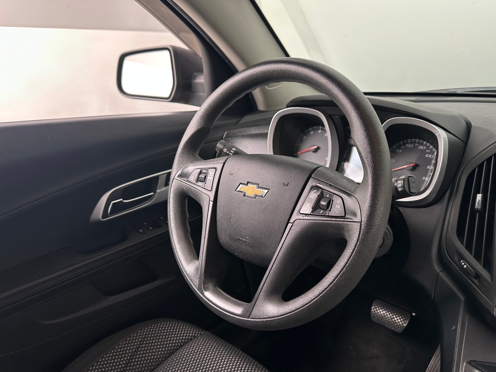 Thumbnail: 2016 Chevrolet Equinox - 5