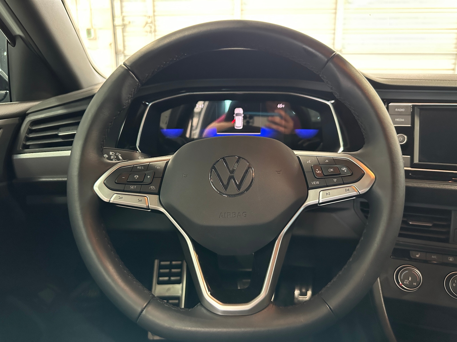 Thumbnail: 2024 Volkswagen Jetta - 5