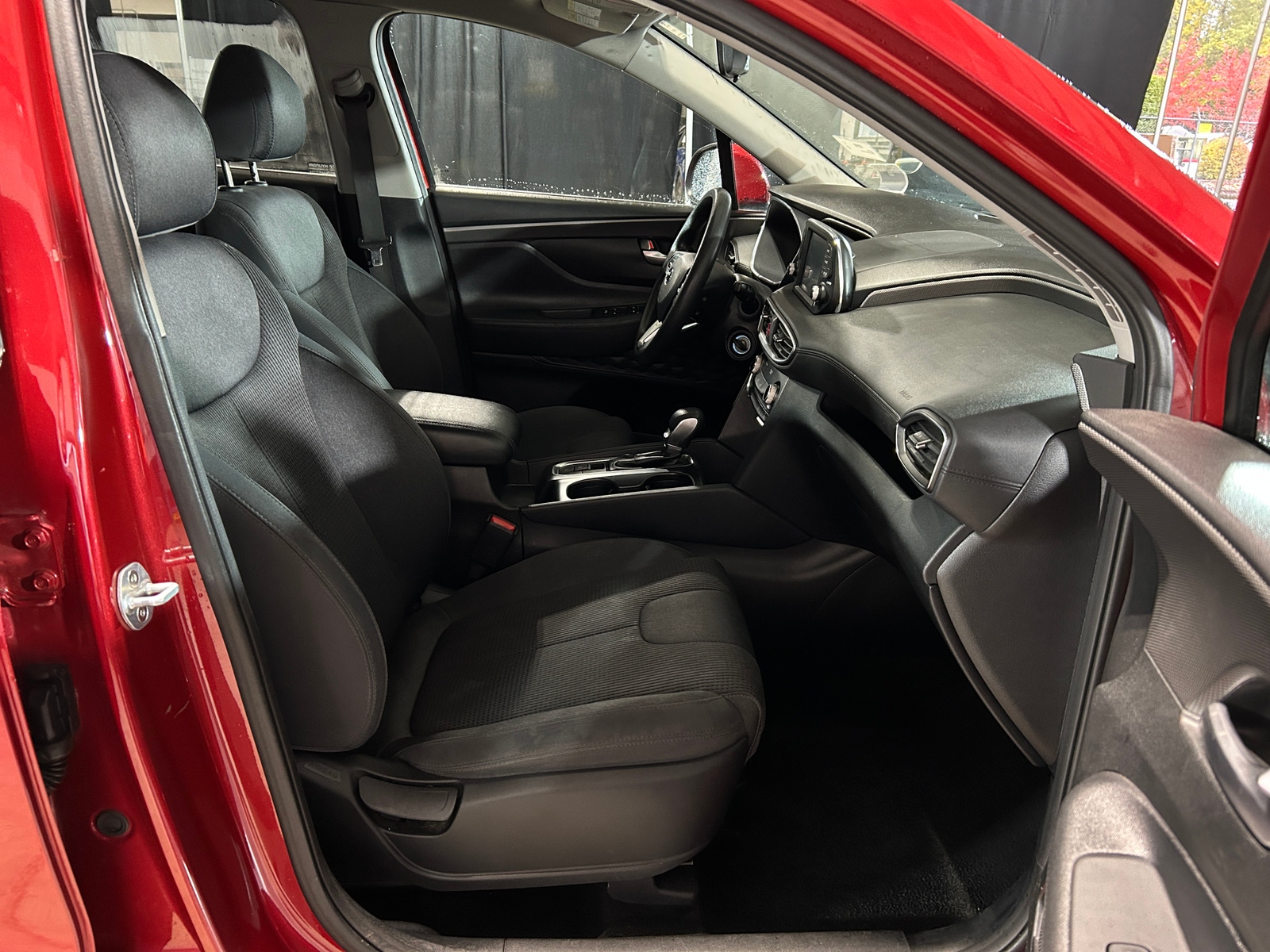 Thumbnail: 2019 Hyundai Santa Fe - 2