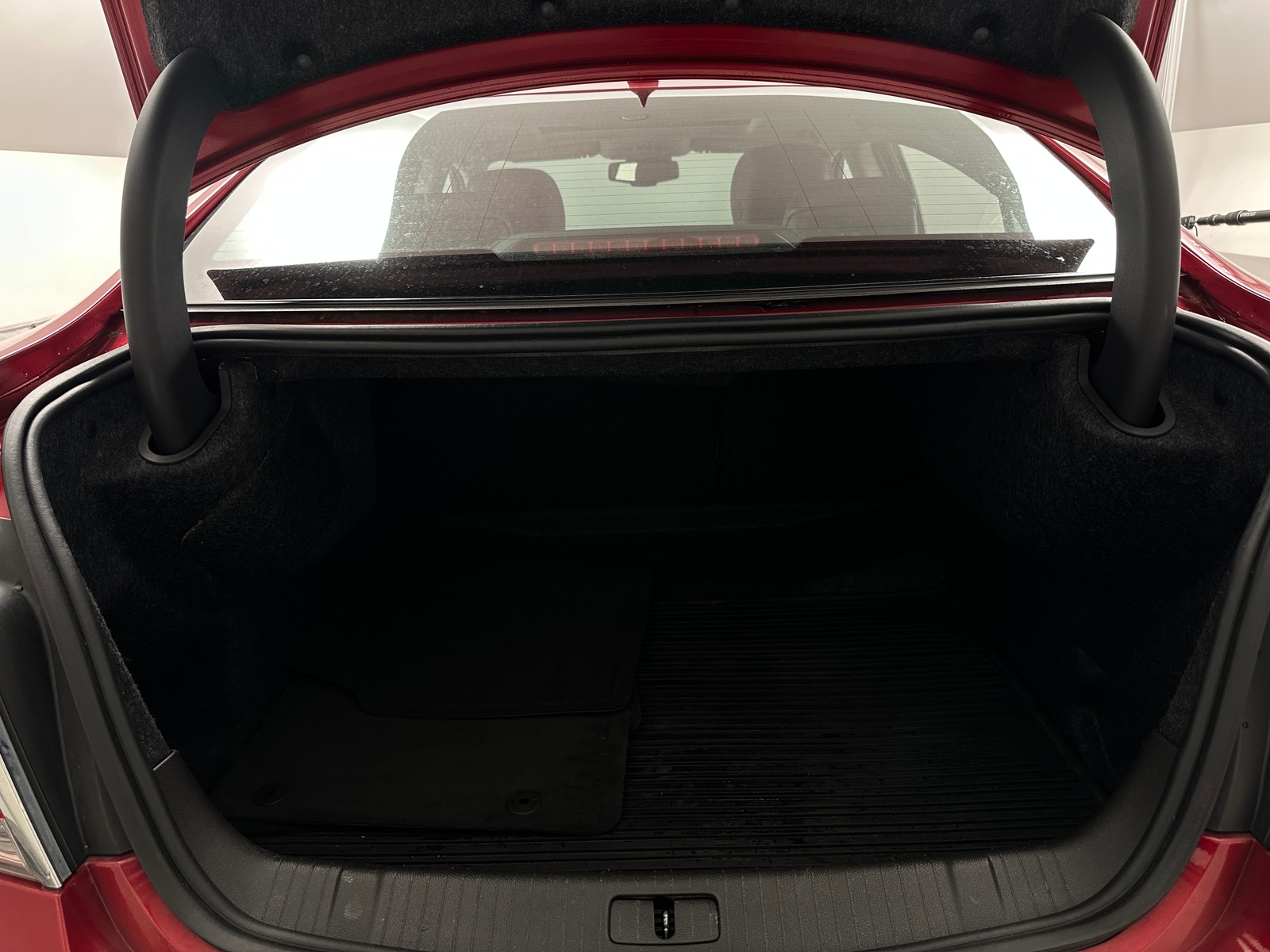 Thumbnail: 2013 Buick LaCrosse - 6