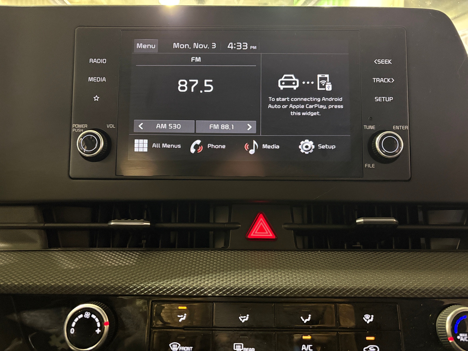 Thumbnail: 2024 Kia Sportage - 4