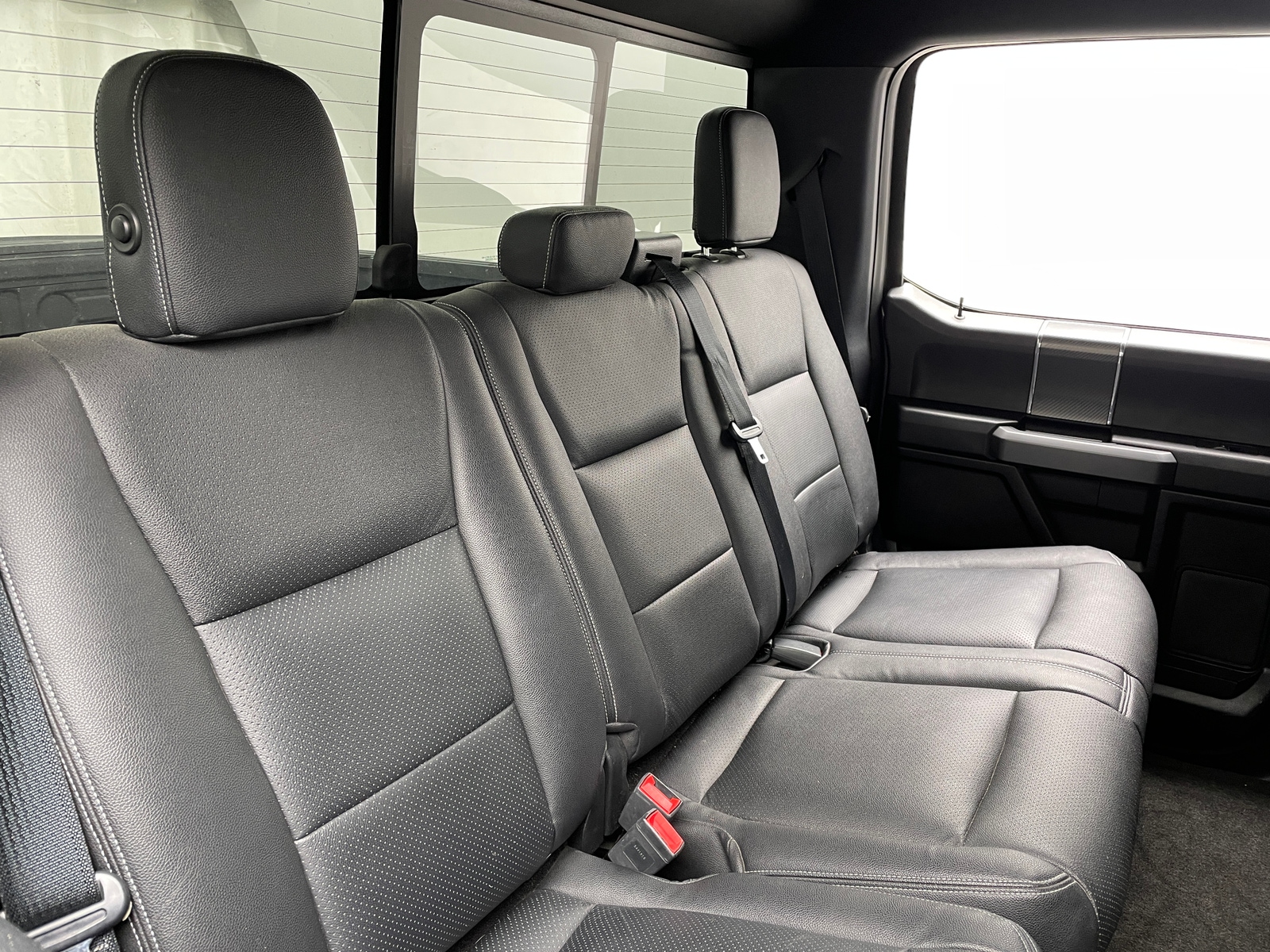 Thumbnail: 2018 Ford Econoline - 5