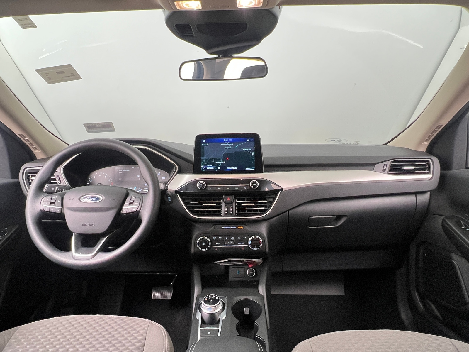 Thumbnail: 2020 Ford Escape - 3